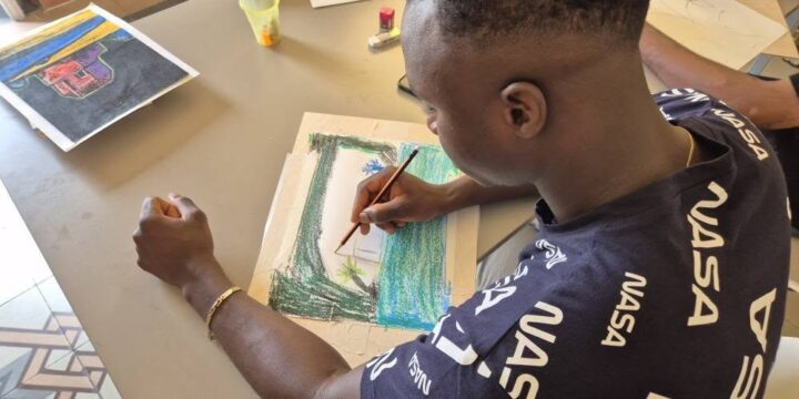 SAI Candela “Free Entry”, prosegue il laboratorio di Disegno con i beneficiari