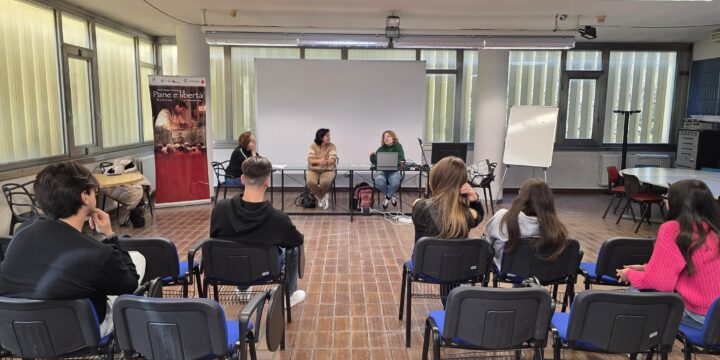 Servizi di Facilitazione Digitale, a Cerignola un momento di formazione per favorire l’alfabetizzazione digitale