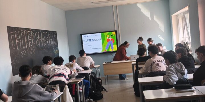 DesTEENazione Foggia va a scuola per far emergere idee e sogni degli studenti