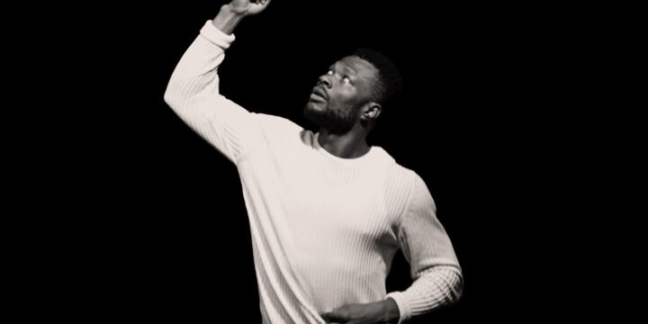 Manfredonia, il 20 maggio arriva “Racconto personale” di Mamadou Diakité vero la “Giornata Mondiale del Rifugiato”