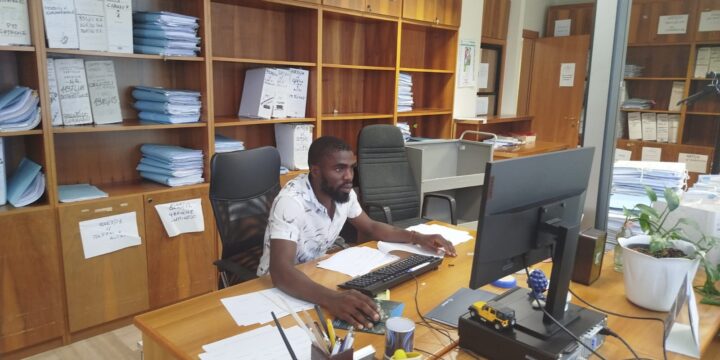 Procura di Foggia, ripartono i tirocini dei migranti: il sogno di Fotso tra inclusione e formazione