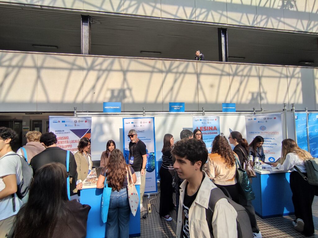 Il consorzio Oltre al “Job Meeting Bari” per incontrare giovani e far conoscere #mareAsinistra